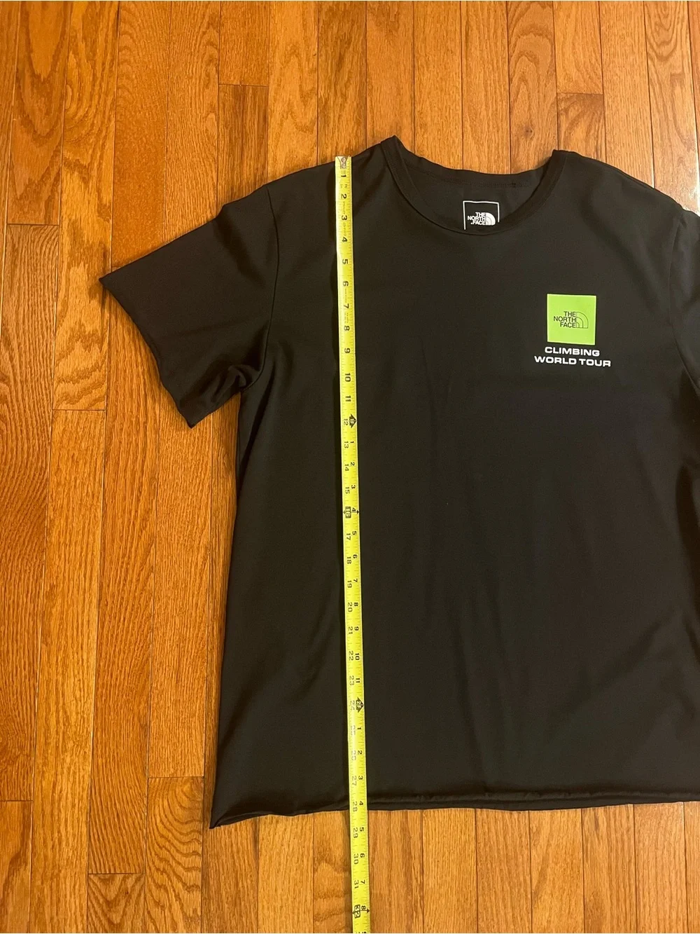 The North Face Men’s Black Climbing World Tour Logo T-Shirt/ Sz Large